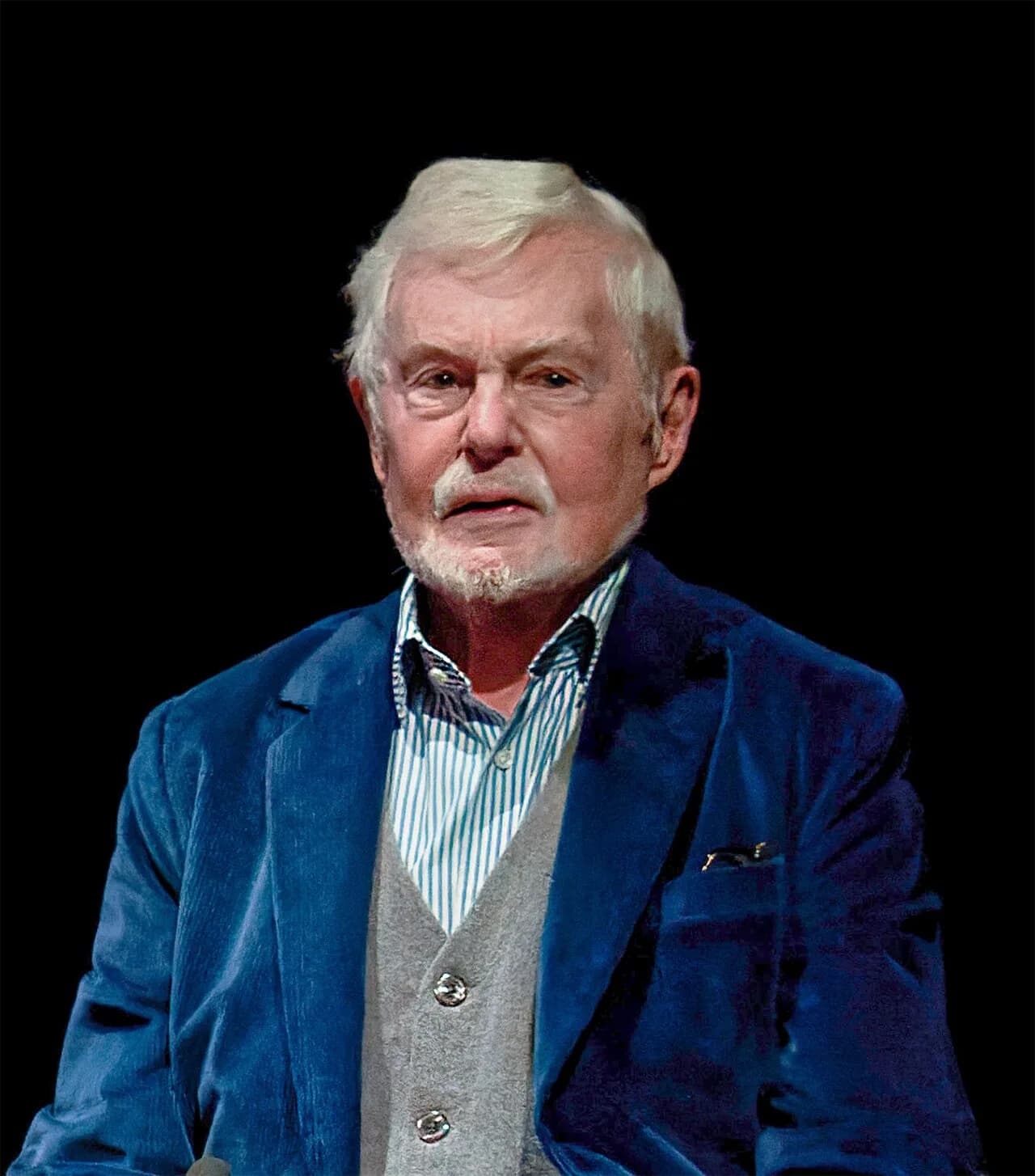 Derek Džejkobi