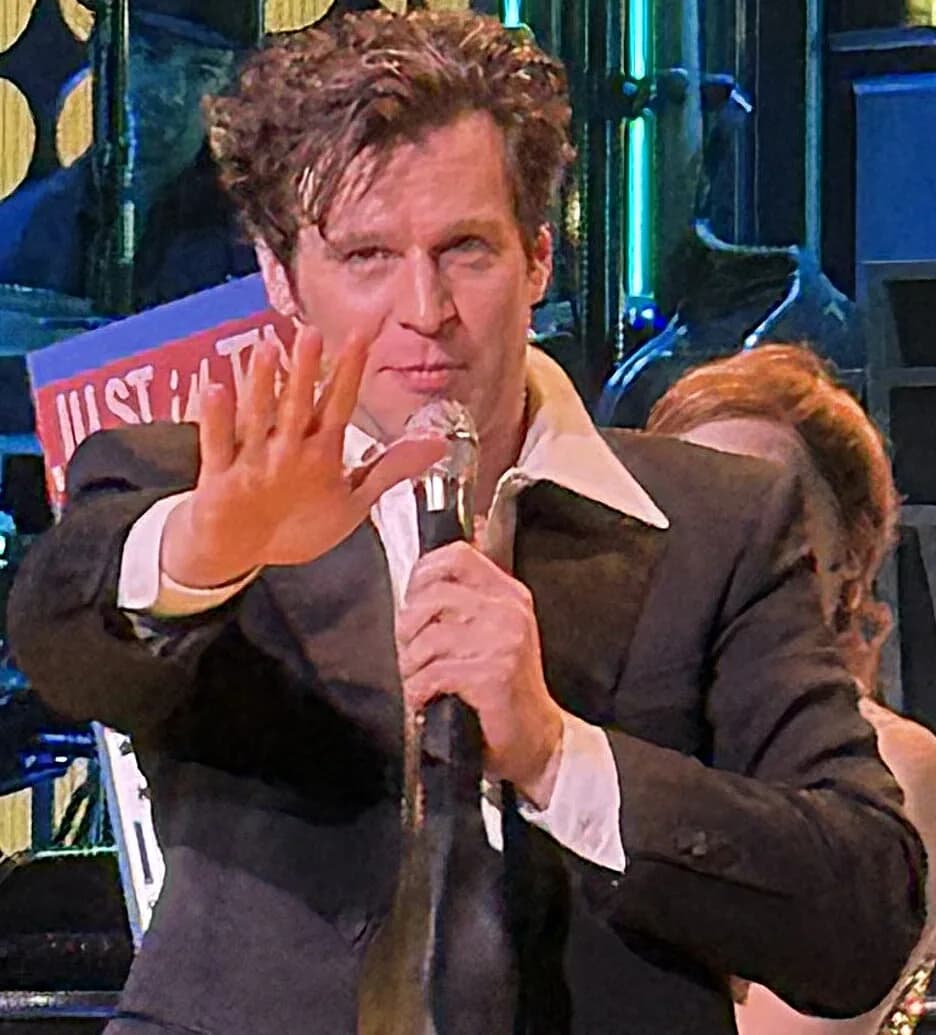 Džonatan Grof