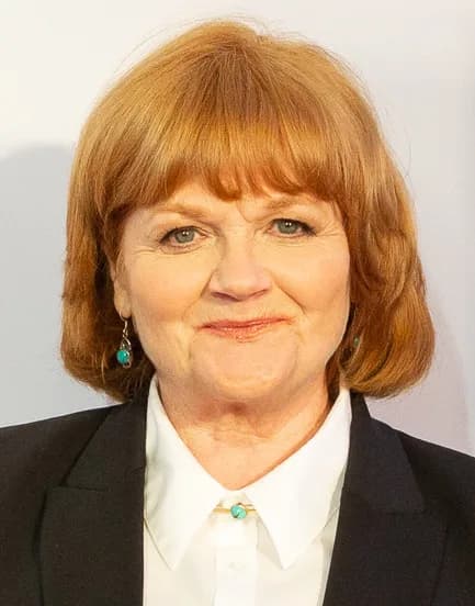 Lesli Nikol